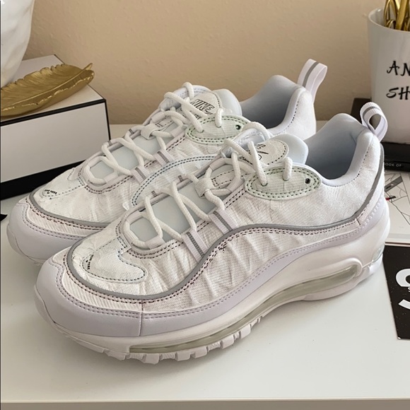 New Nike Air Max 98 LX cut away shoes - Picture 4 of 8